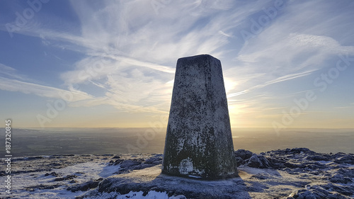 Fotografi Malvern Hills in the snow Worcestershire
