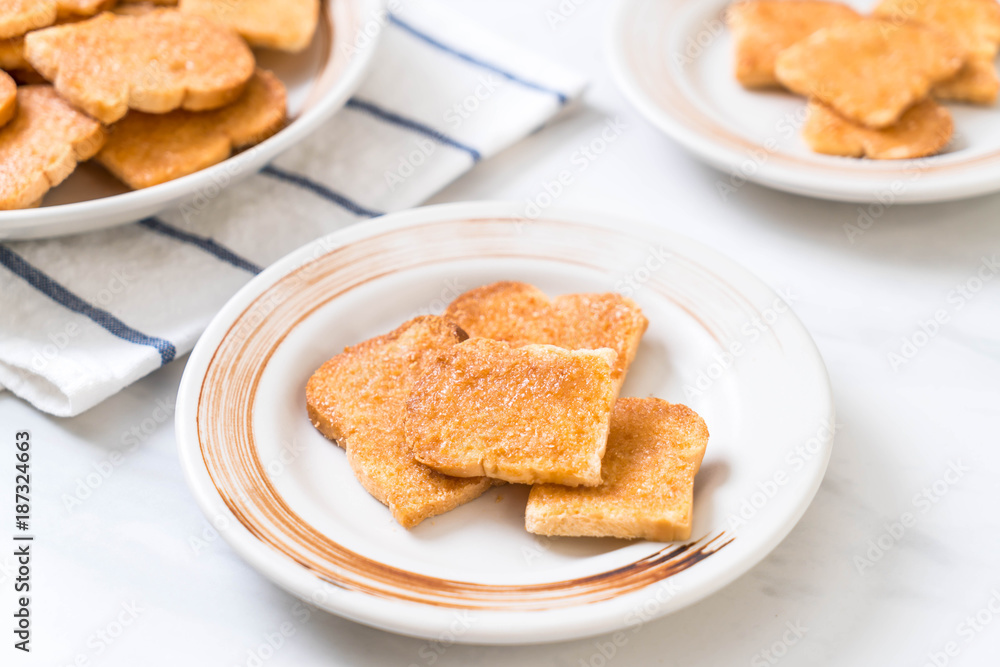 baked toast garlic bread baked toast garlic bread