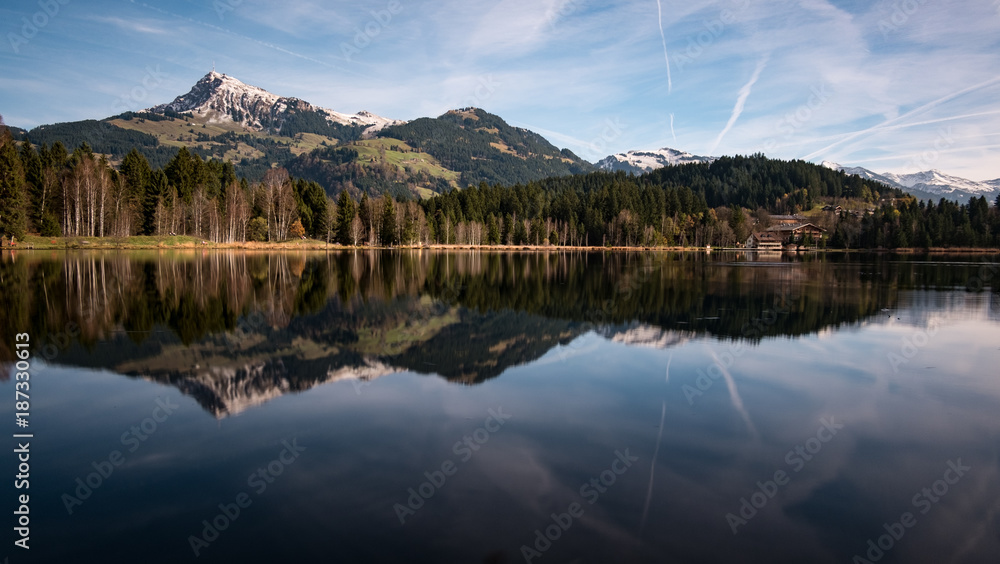 Fototapeta premium Haus am See