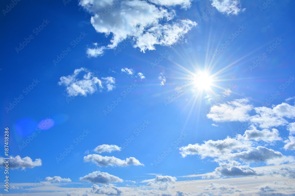 さわやかな青空 太陽 Stock 写真 Adobe Stock