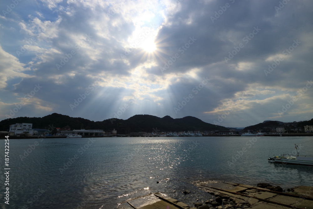 天使の階段 目井津港