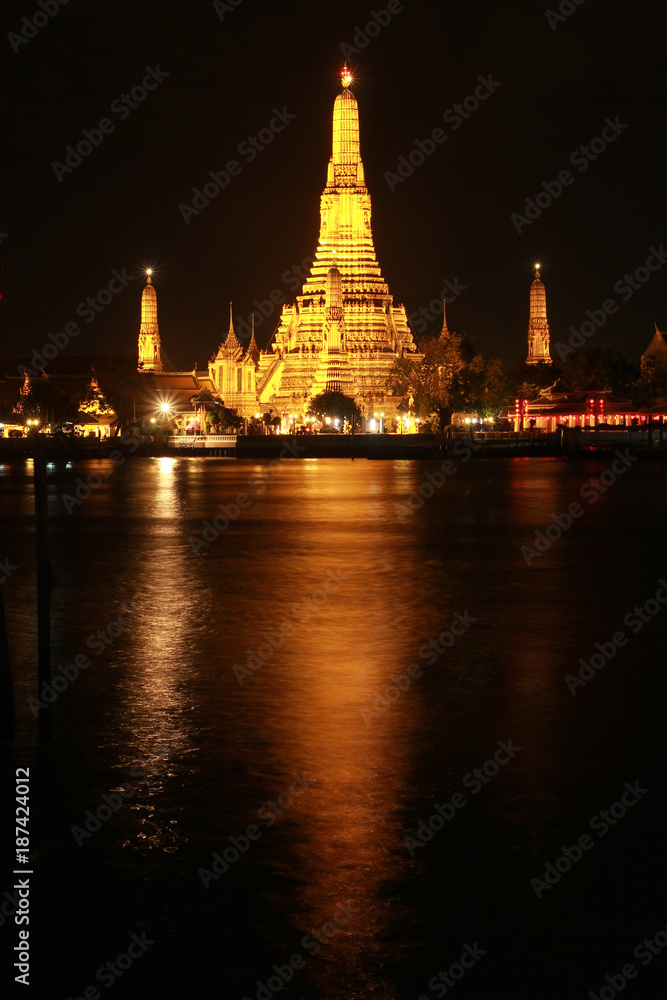 Wat Arun historical park and Chawpraya river, Bangkok Thailand Wat Arun historical park and Chawpraya river, Bangkok Thailand