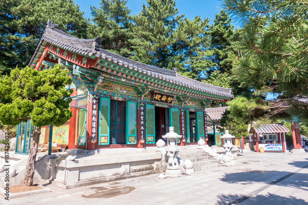 Hyuhyuam Hermitage in Yangyang.