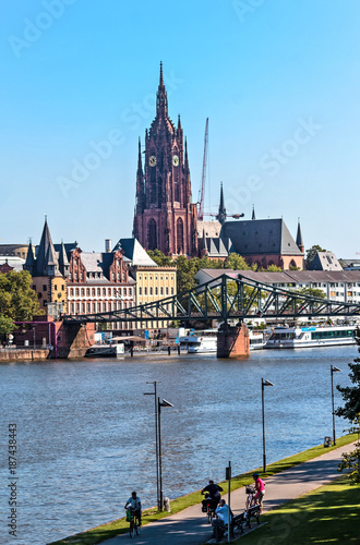 Stadtansicht Frankfurt rund um den Eiserner Steg