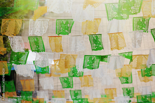 Papel picado en calles de México