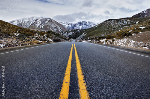 asphalt highway in arthur's pass national park most popular traveling destination in new zealand