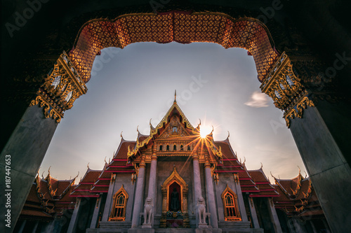 Sunrise sence of The Marble Temple, Wat Benchamabophit Dusitvanaram © Travel man