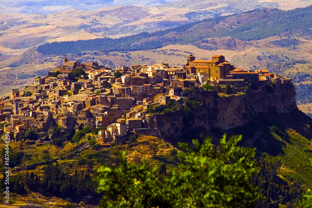 Calascibetta è un paese in provincia di Enna, Sicilia
