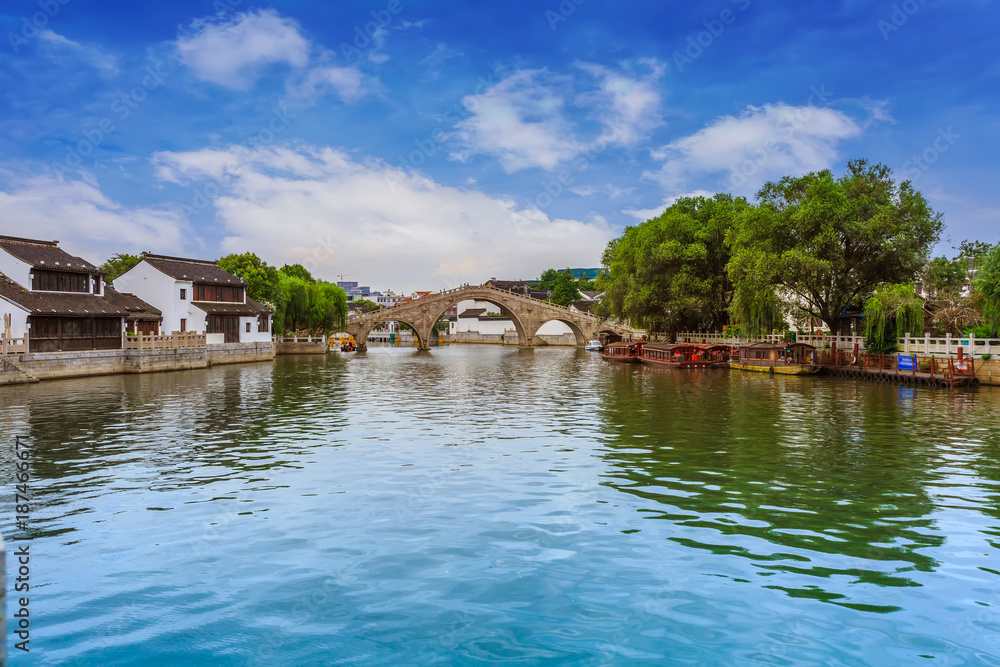 Fototapeta premium Suzhou town