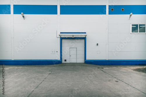 shutter gate