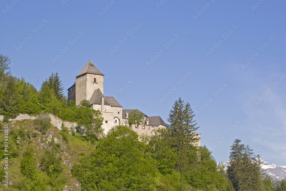 Burg Reifenstein bei Stezing in Südtirol