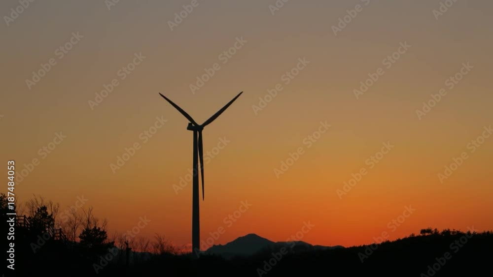 Wind turbines to save the earth
Wind turbines to save the earth