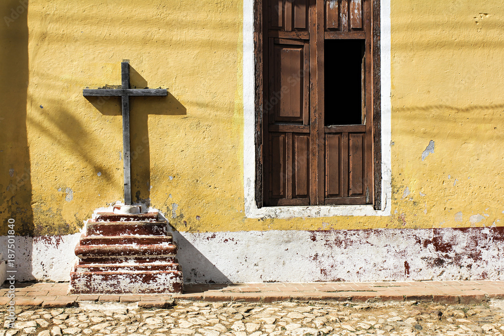 TRINIDAD - CUBA: old street