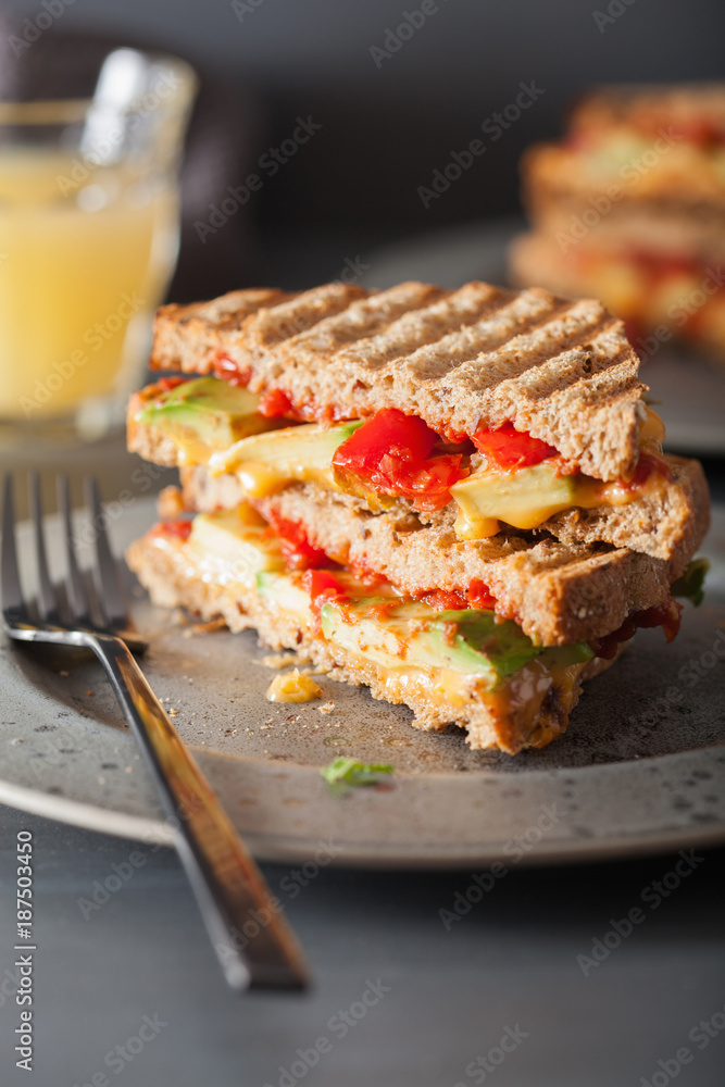 grilled cheese sandwich with avocado and tomato grilled cheese sandwich with avocado and tomato