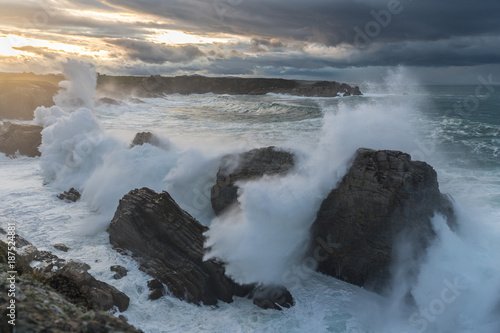 Waves of 10 meters in the Galician coast of Rinlo