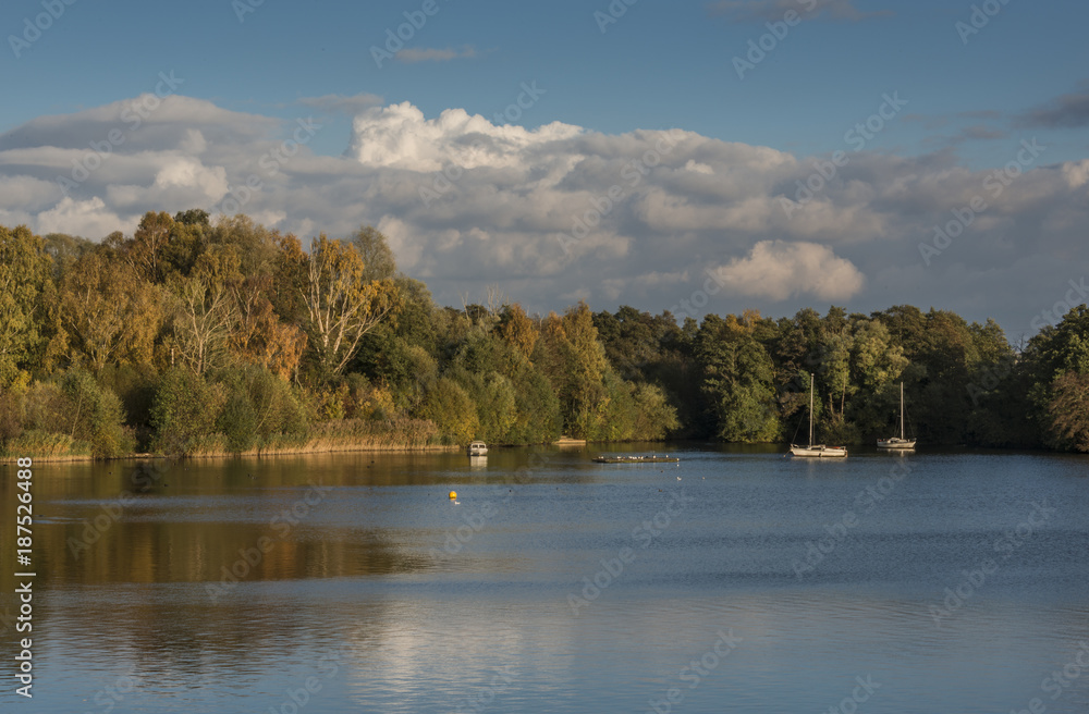 Fototapeta premium Upton Warren lake