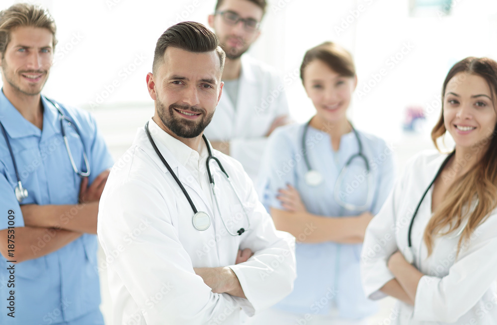 leading doctor of the medical center peers. leading doctor of the medical center peers.