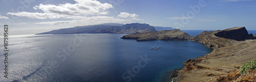 Ilha da Madeira (Portugal) vista da Ponta de São Lourenço