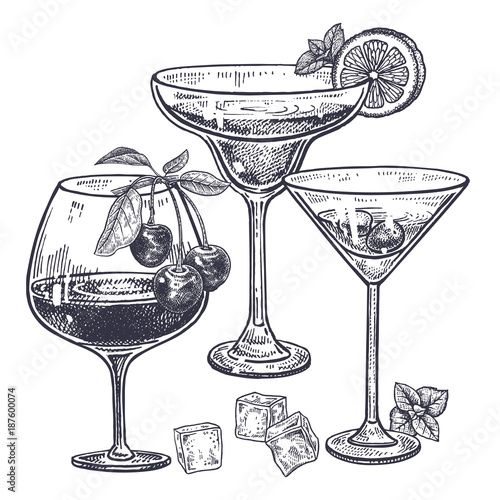 Alcoholic drinks set.