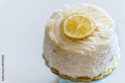 Lemon cake