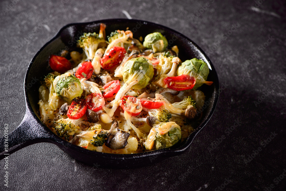 Cheese roasted vegetables with mashed potatoes
Cheese roasted vegetables with mashed potatoes