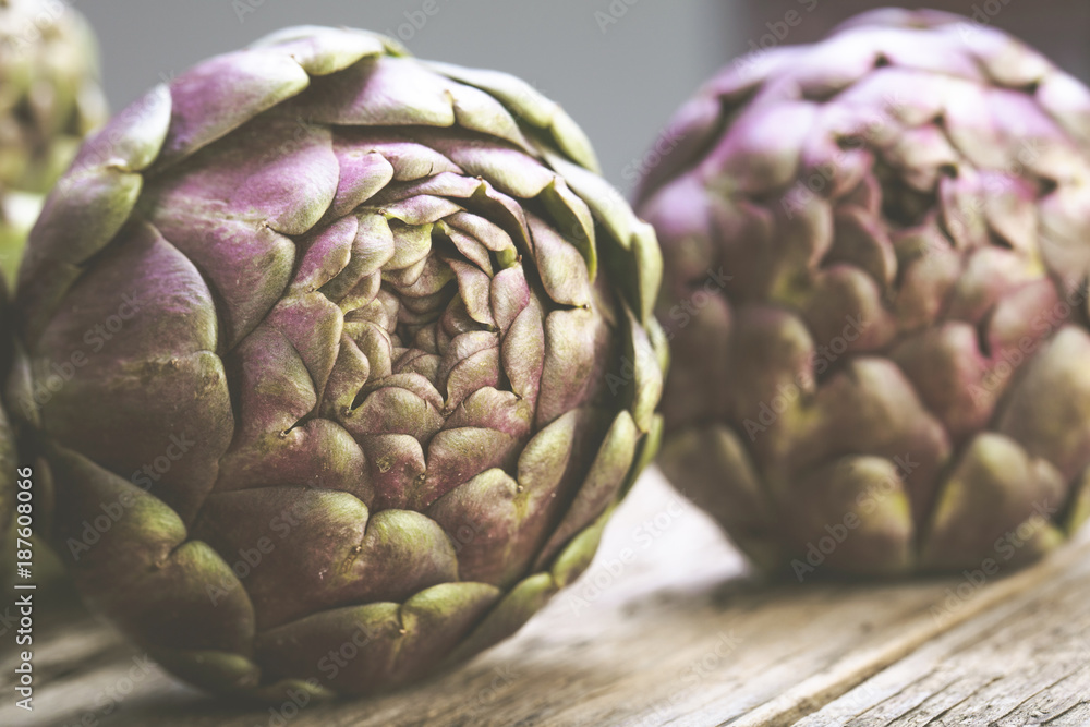 Obraz premium Frische Artischoken