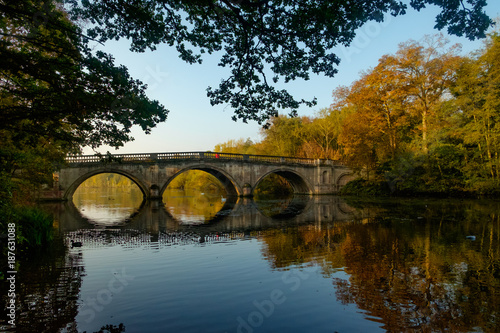 Fototapeta Naklejka Na Ścianę i Meble -  Stone bridge at Clumber Park, Nottinghamshire