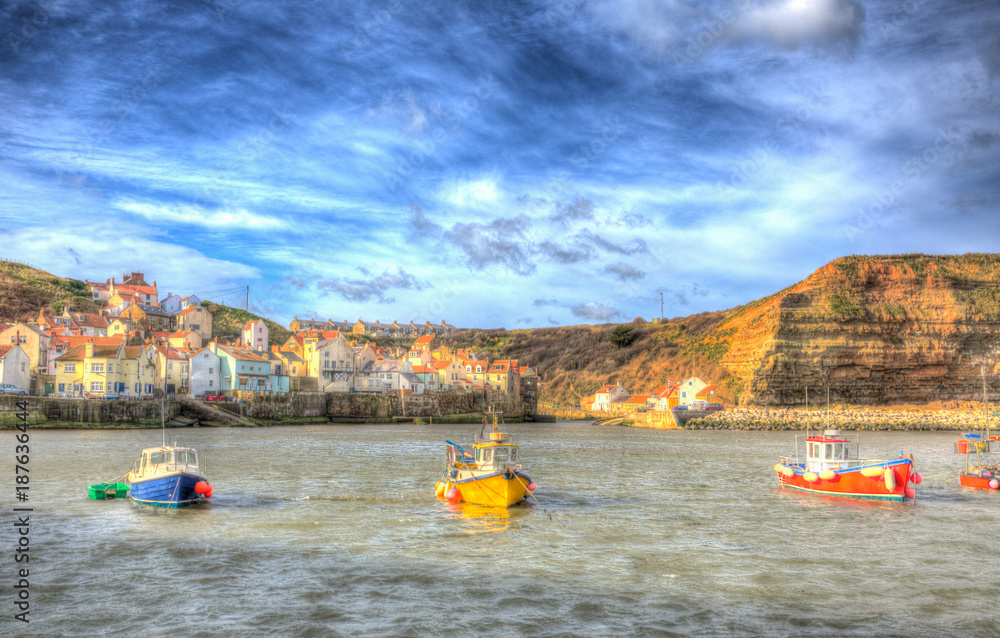 Φωτογραφία Staithes North Yorkshire England uk boats in harbour coast town in colourful hdr