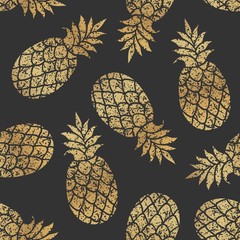 Keuken achterwand Ananas patronen Gouden ananassen naadloos op zwart  © mashot