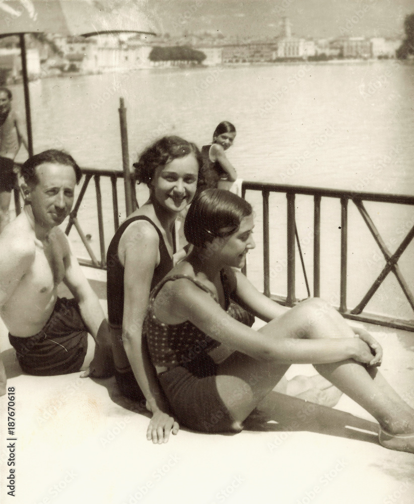 Costume bagno 2025 anni 20