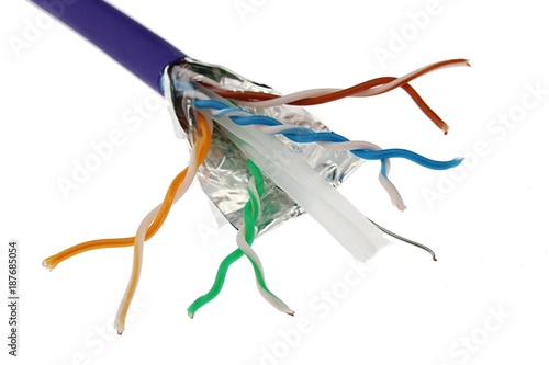 Twisted pair UTP network cable with central plastic support, aluminium foil shielding and violet PVC insulation jacket 