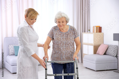 Senior woman with walking f...