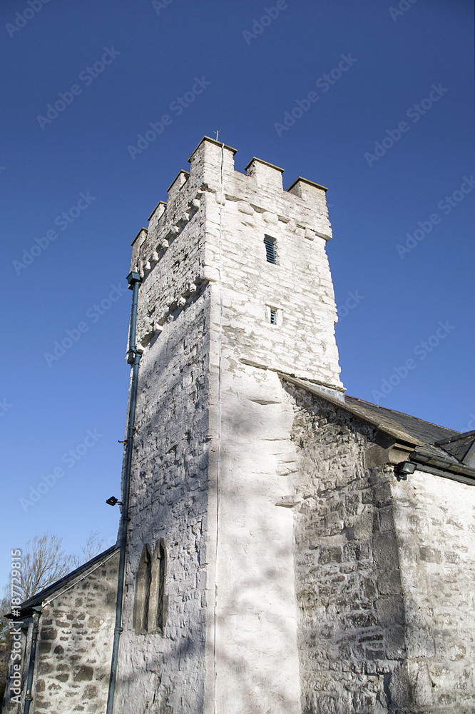St Mary's Church in the parish of Pennard is a fine example of a restored medieval Gower church with many interesting features. It has been lime washed as it would have been in the 13th century.