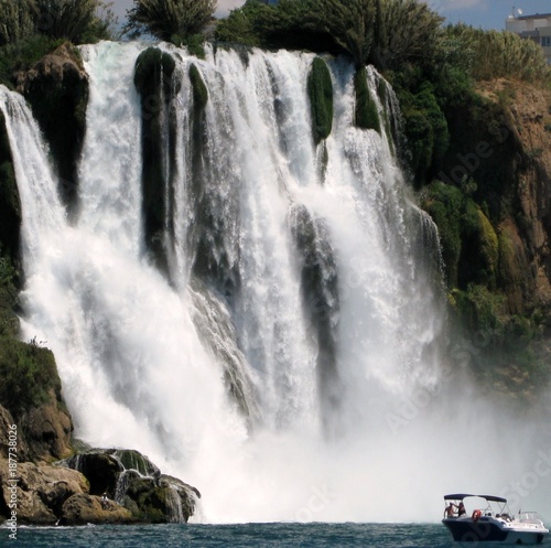 Wasserfall bei Antalia