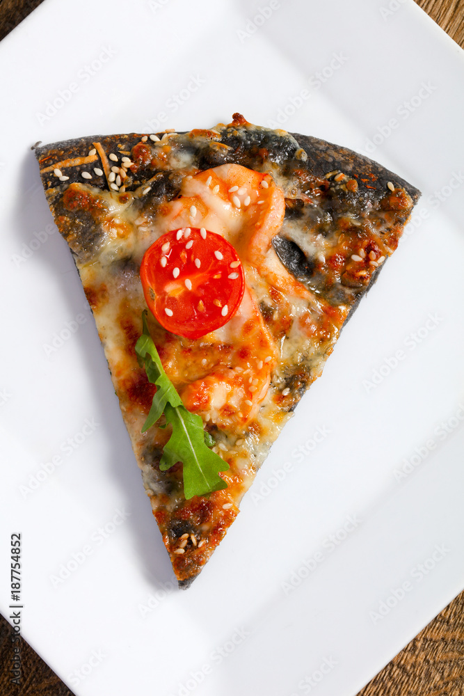 Fototapeta Pizza with prawns
