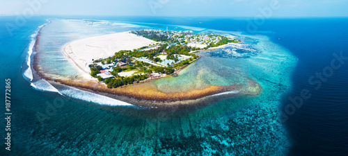 Fototapeta Naklejka Na Ścianę i Meble -  Aerial view of the tropical island of Himmafushi, Maldives