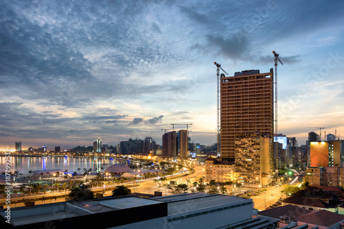 A parte baixa da cidade de Luanda de madrugada, ao nascer do sol e em destaque o largo do Baleizão, a Marginal e o futuro hotel Tykhe Sofitel. Angola photo