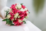 wedding bouquet with wite roses and pink flowers 