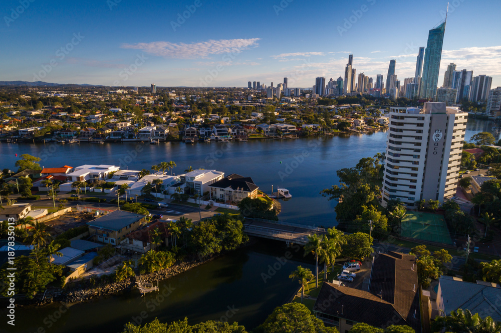 Fototapeta premium Gold Coast, Queensland/Australia - 9 July 2017: Aerial Image over Cascade Gardens on the Gold Coast, Australia