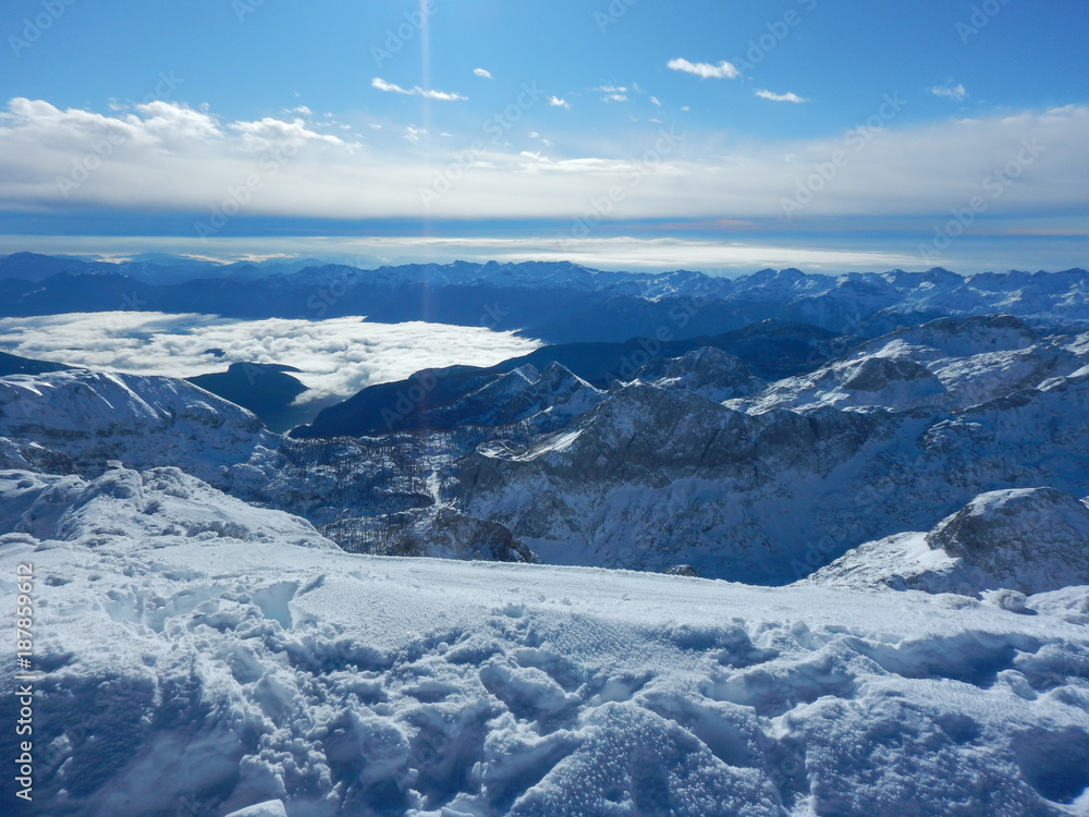 Fototapeta premium winter nature in Triglav national park