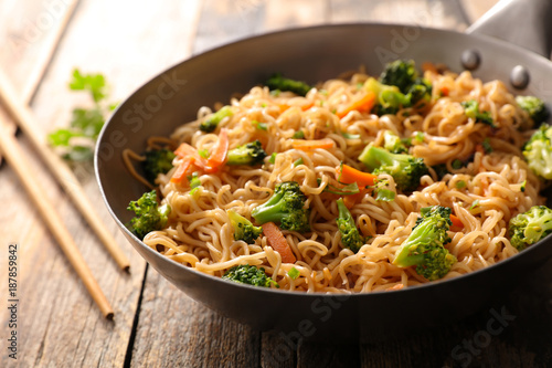 fried noodles and vegetable