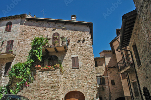 Spello, le strade e le case del villaggio - Umbria photo