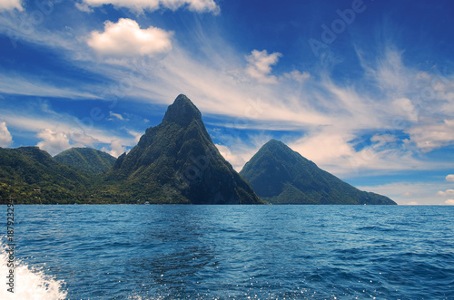 Obraz na płótnie Soufriere bay - Petit Piton area - Caribbean island - Saint Lucia w salonie