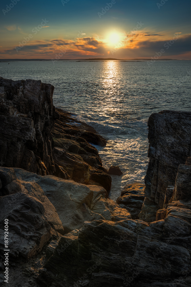 Obraz premium Sunrise Over Giants Stairs