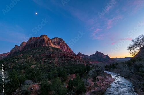 Zion National Park © mightypix