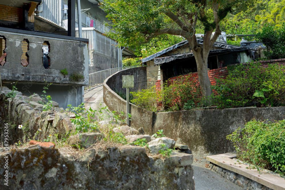 Taiwan's tourist attractions Monkey Cat Cat Village, sunny weather, quiet alley,