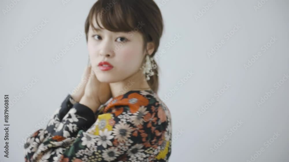 女性 女性