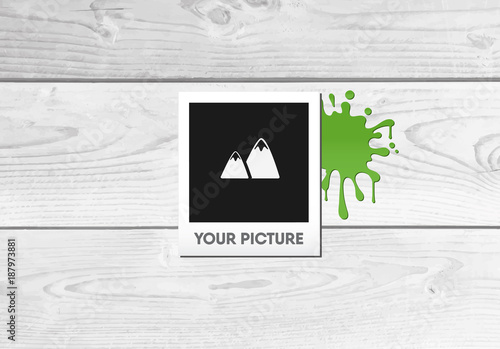 instantané  photo  avec fond en bois et éclaboussures de peinture 