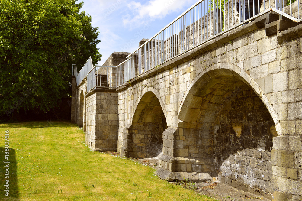 Fototapeta premium York City centre Roman surrounding wall