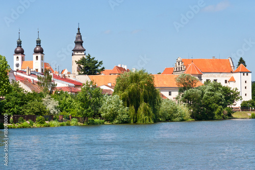Castle pond, renaissance castle from 1550, Telc (UNESCO), Vysocina district, Czech republic, Europe © Michaela Jílková